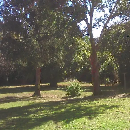 Le Logis Gourmand Ferme Definitivement Pas Reservable Not Bookable 3* Payroux