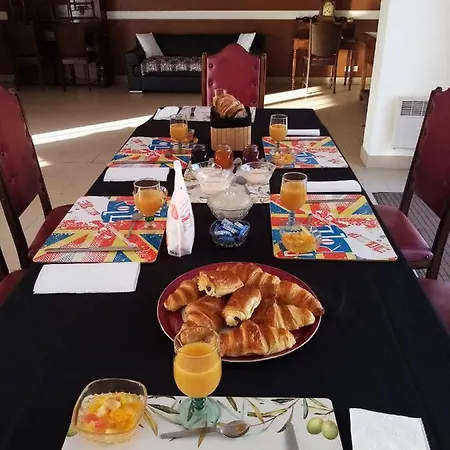 Le Logis Gourmand Ferme Definitivement Pas Reservable Not Bookable